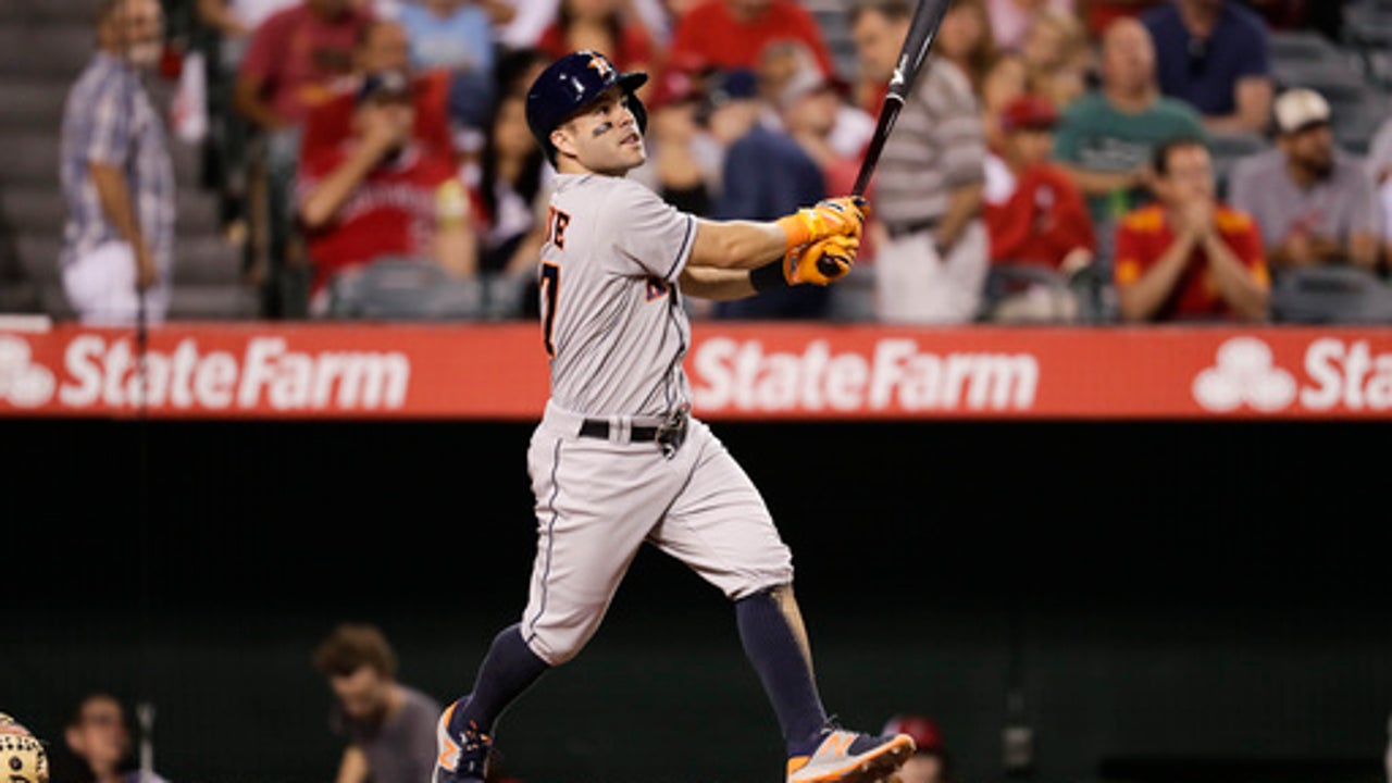 Astros' Hinch encouraged "that 84 wins isn't good enough"
